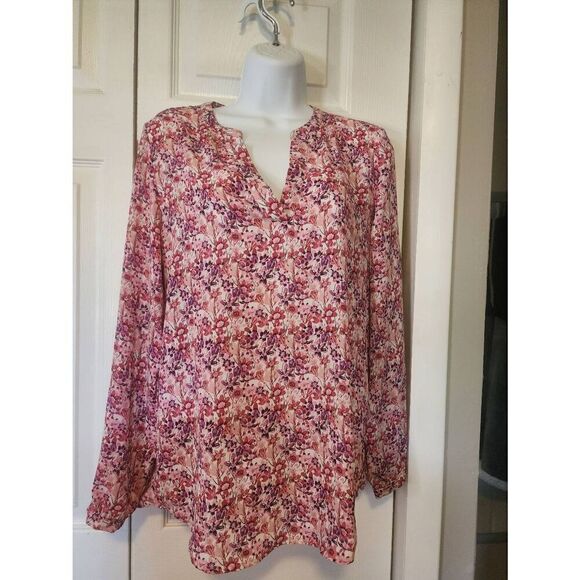 Floral Print Blouse - Picture 1 of 4